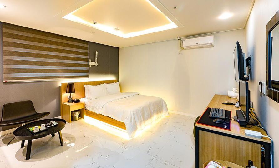 Hash Hotel Suwon Exterior foto